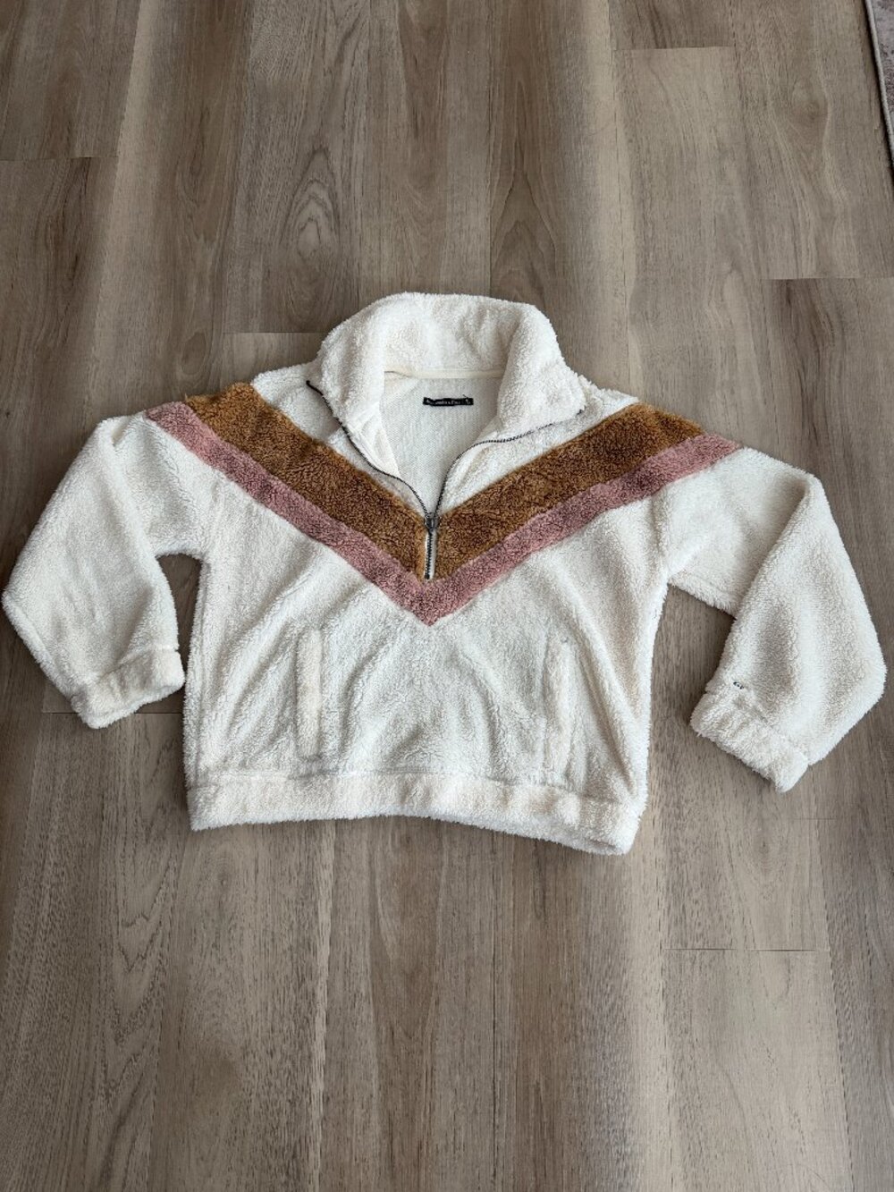 Abercrombie & Fitch Sherpa Fleece M Cream Pink Chevron Half Zip Cozy Fall